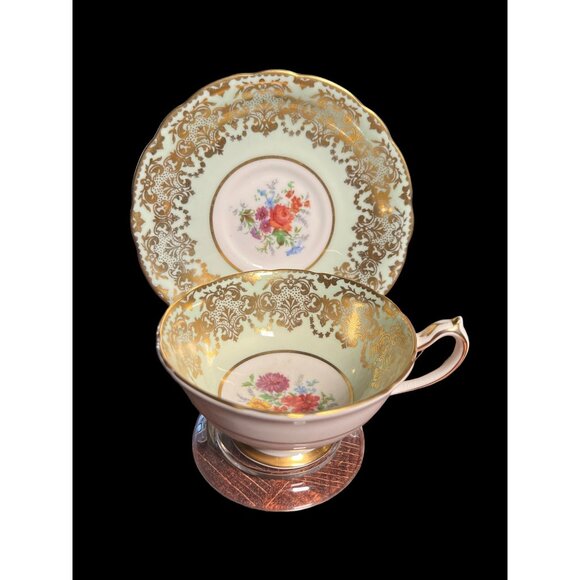 VTG ‘PARAGON’ Dbl Warrant English Fine Bone China Teacup Saucer in Pale Green - Picture 1 of 10
